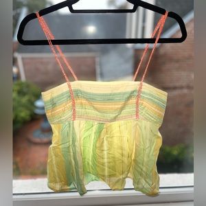 URBAN OUTFITTERS TOP - EXCELLENT CONDITION - SIZE S